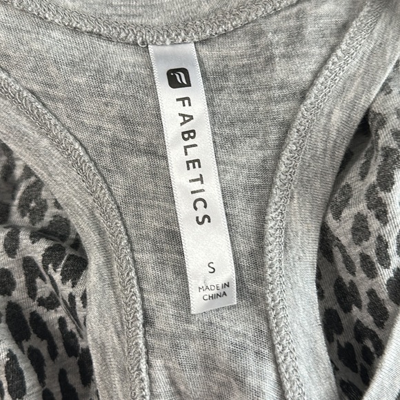 Fabletics Leopard Print Active Top - Picture 4 of 4